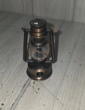 Vintage Die Cast Camping Lantern Novelty Pencil Sharpener Collectors Piece